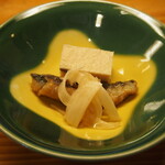 寿司・割烹 かぶら - おまかせミニ会席 芽生（先附：鯵の南蛮漬け、鱧の玉子）