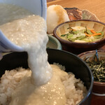 大黒屋 - 麦とろ紅鮭定食