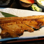 居酒屋 にほんいち 別宴邸 - でかい半身