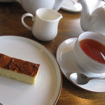 cafe Lon - ポット紅茶＆ケーキ：2010年5月
