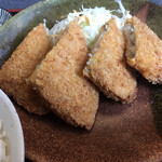 丸三食堂 - たぶんフライは業務用