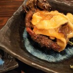 食事処 居酒屋 こまつ - 殻付きホヤ刺身650円