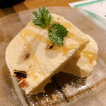 ア フェネステッラ - 