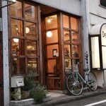 ポンチキヤ - 店舗外観