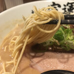 麺屋 宗運 - 極細ストレート麺