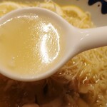 La・麺喰亭 - 澄んだスープ