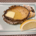 食べるお宿 浜の湯 - きゃーバターでいただくアワビ