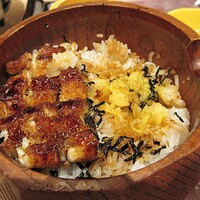 うなぎのしろむら - 次に「うな玉重」。