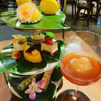 ERUTAN RESTAURANT BAR - 