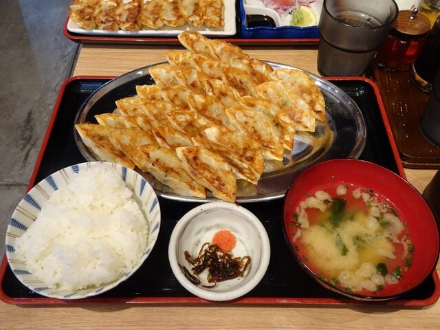 餃子のたっちゃん 中洲川端店 中洲川端 餃子 ネット予約可 食べログ