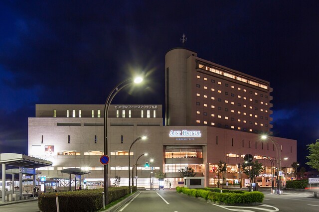 弘前の鉄板焼き シェフズテーブル &ndash; アートホテル内の上質な鉄板焼きレストラン