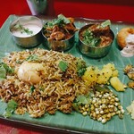 インド食堂ワナッカム - 初のビーフビリヤニは
            挽き肉のキーマ要素も楽しめるものでした＼(^^)／
            