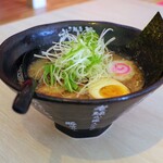 武虎 - 魚介豚骨ラーメン