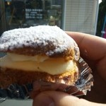 エーデルシュタイン - シュークリーム　190円