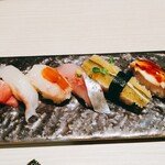 Sushi Sanrikumae - 握りが登場！
