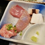 魚と酒 はなたれ - 刺身４種(カツオ、タコ、サワラ、ネギトロ)