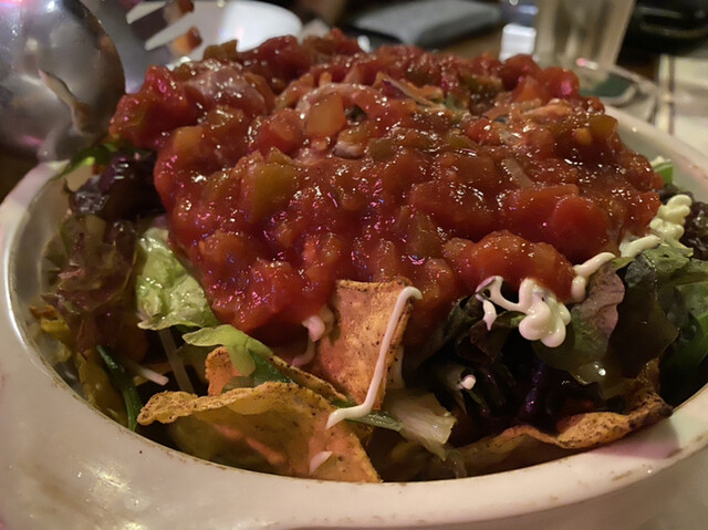 FUZZ （ ファズ）のご予約 - 石川町/バー | 食べログ