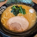 町田商店 - 豚骨醤油ラーメン