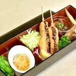 Wizu Bai Saipuresu - 名古屋名物を詰め込んだおつまみBOX