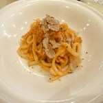 ラ・テンダ・ロッサ - ウサギのラグーとサマートリュフのピーチ