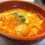 Garlic soup with beaten eggs