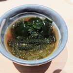 匠 進吾 - 海ブドウ、ワカメの酢の物