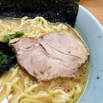 横濱ラーメン あさが家 - チャーシュー。