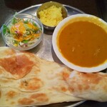 Khana pina - 