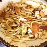 みくら - 料理写真:見た目からパンチのある味噌焼うどん