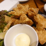 Tonkatsu Izakaya Arupiji - 若鶏の唐揚げ　にんにく醤油