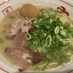 やまちゃん - ラーメン＋味つき玉子