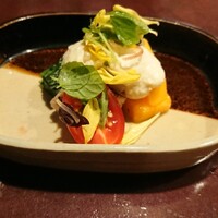 りょうりや 御旅屋 - 柿と無花果の白酢かけ