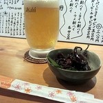 酒処 じゃい庵 - 取り敢えずの生中と突き出し