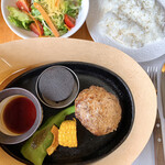 はいから食堂 - ハンバーグステーキ・ミニサラダ・ライス