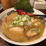 Makenkiramen - まけんきラーメン大盛り770円\(//∇//)\