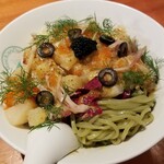 麺屋 六感堂 - 六感堂式スモークサーモンの冷やし中華