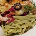 麺屋 六感堂 - 六感堂式スモークサーモンの冷やし中華