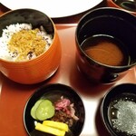 みやじまの宿 岩惣 - 御食事  ゆかりと山椒ちりめんの組み合わせは大人の味