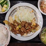 ときわ食堂 - ホルモン炒め定食