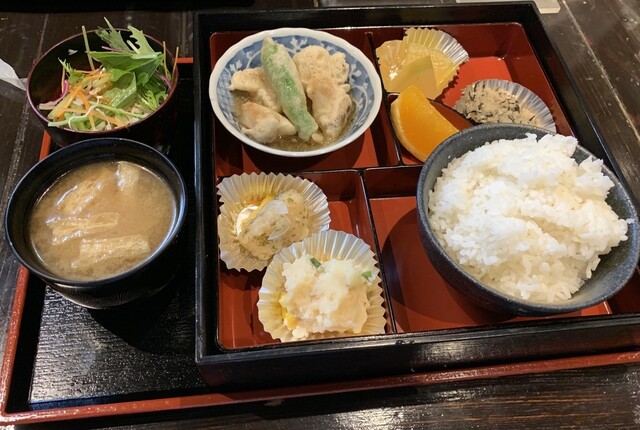 洒落た居酒屋ランチ By 明礬 千成亭 小町 中電前 串揚げ 串かつ 食べログ 洒落た居酒屋ランチ By 明礬 千成亭 小町 中電前 串揚げ 串かつ 食べログ