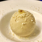 ファイ - ヘーゼルナッツのジェラート