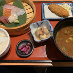 Marusa Suisan Aichi Miyoshi Ten - 刺し身盛り合わせ定食