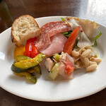 トラットリア エ ピッツェリア アミーチ - 