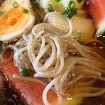 セーソンイ - 麺アップ