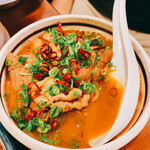 紅とん - 赤辛もつ煮込み　420円＋税