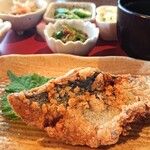 遊楽 - 料理写真:旬彩膳の魚料理(本日はさわらの竜田揚げ)
