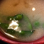 みどり食堂 - カキフライ定食の味噌汁→鶴岡名物だだちゃ豆の味噌汁