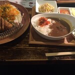 焼肉×バル マルウシミート - ウシカツプレート　カレー変更