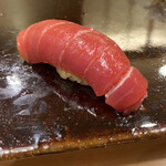 鮨 かんび - 長崎産の鮪の中トロ