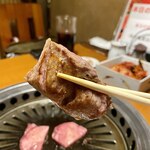 焼肉市場 まつだ - 牛タン焼いたよ